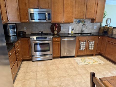 1118 Warrens Way Wanaque NJ 07465