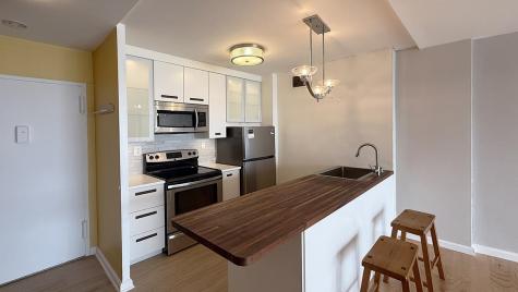380 Mountain Road Union City NJ 07087