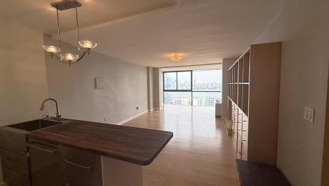 380 Mountain Road Union City NJ 07087