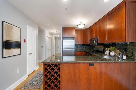 99 Montgomery Street Jersey City NJ 07302