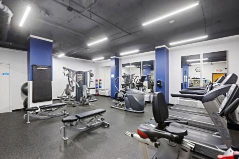 100 Manhattan Avenue Union City NJ 07087