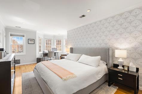 456 9th Street Hoboken NJ 07030