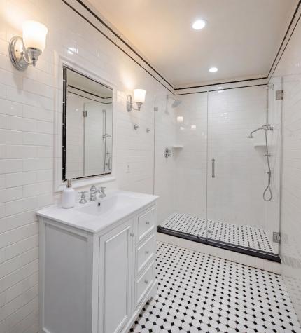 456 9th Street Hoboken NJ 07030