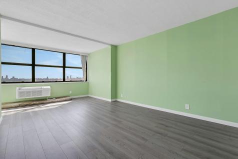 7004 Boulevard East Guttenberg NJ 07093