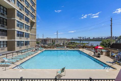 7004 Boulevard East Guttenberg NJ 07093