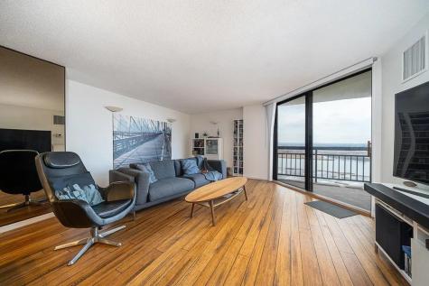 1908 Harmon Cove Tower Secaucus NJ 07094