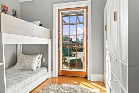 827 Bloomfield Street Hoboken NJ 07030