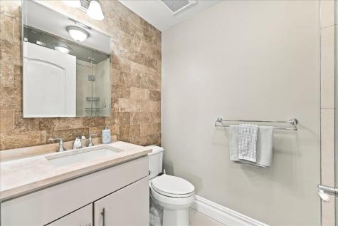 827 Bloomfield Street Hoboken NJ 07030