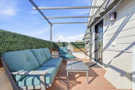 827 Bloomfield Street Hoboken NJ 07030