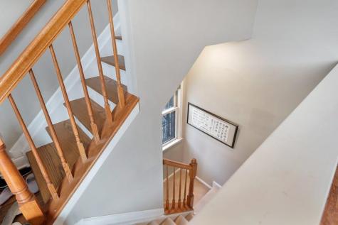 386 Kingston Court West New York NJ 07093
