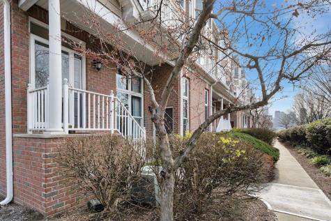 386 Kingston Court West New York NJ 07093