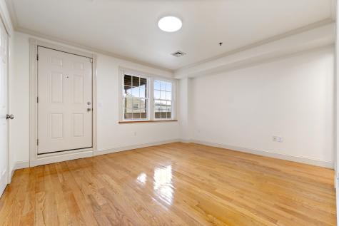 317 11th Street Union City NJ 07087