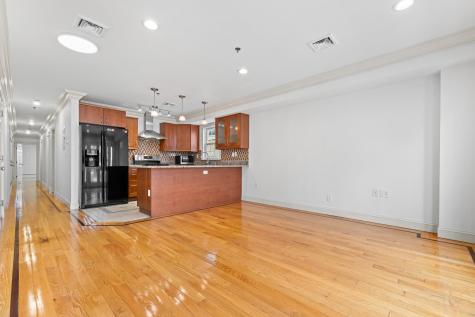 317 11th Street Union City NJ 07087