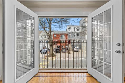 317 11th Street Union City NJ 07087