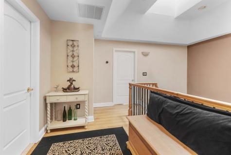 103 Hudson Cove Edgewater NJ 07020