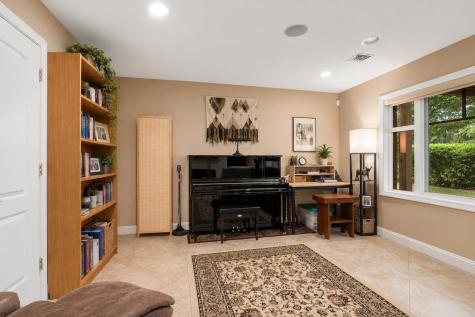103 Hudson Cove Edgewater NJ 07020