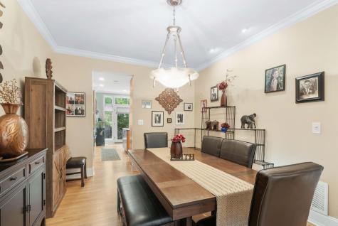103 Hudson Cove Edgewater NJ 07020