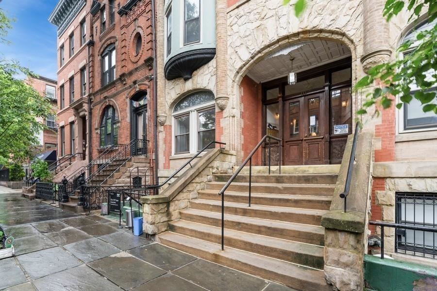 444 Jersey Avenue Jersey City NJ 07302