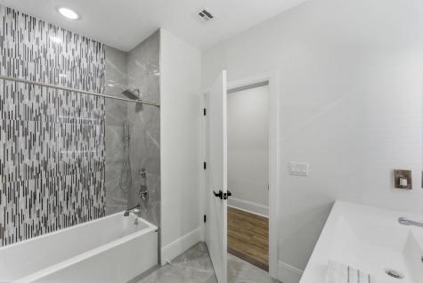 907 Palisade Avenue Union City NJ 07087