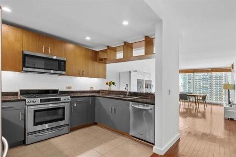 1 Shore Lane Jersey City NJ 07310