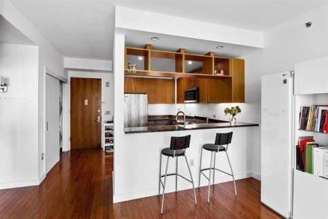 1 Shore Lane Jersey City NJ 07310