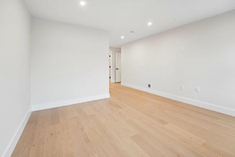 89 Bright Street Jersey City NJ 07302