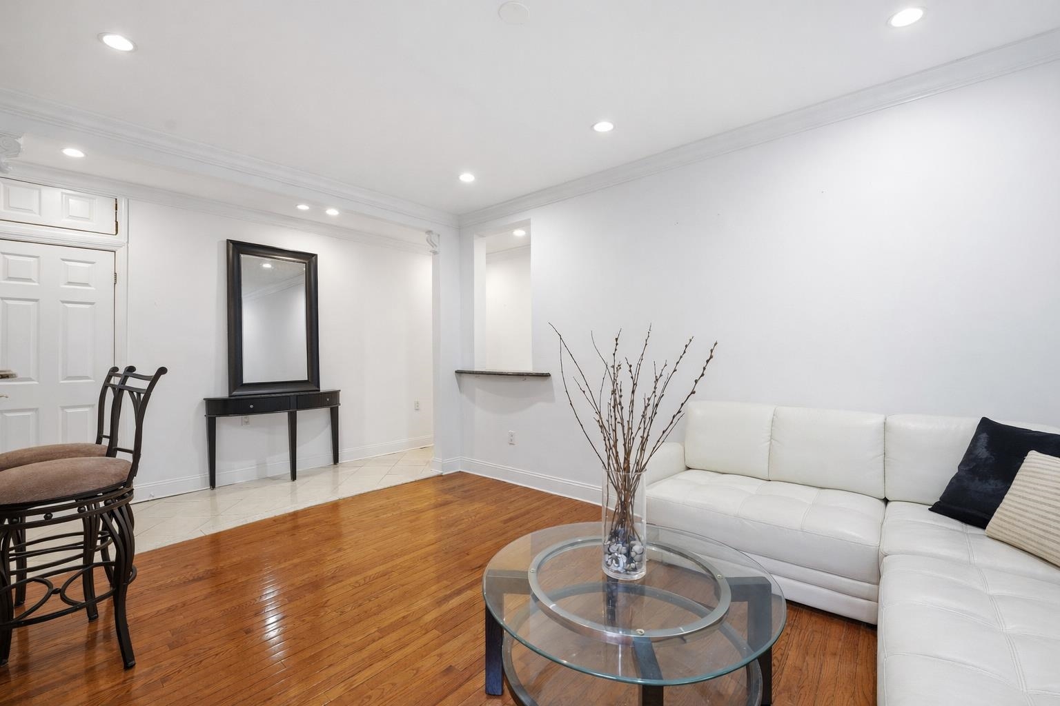 217 44th Street Union City NJ 07087