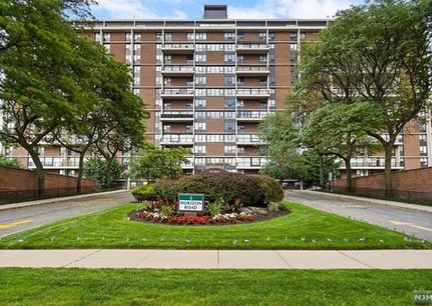 2 Horizon Road Fort Lee NJ 07024