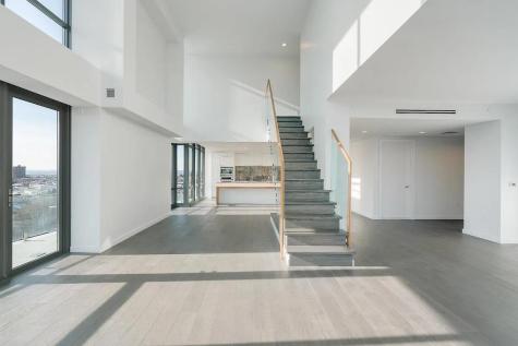320 Adolphus Avenue Cliffside Park NJ 07010