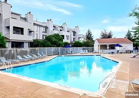 833 Topsail Lane Secaucus NJ 07094