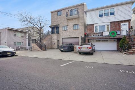 927 Pavonia Avenue Jersey City NJ 07306
