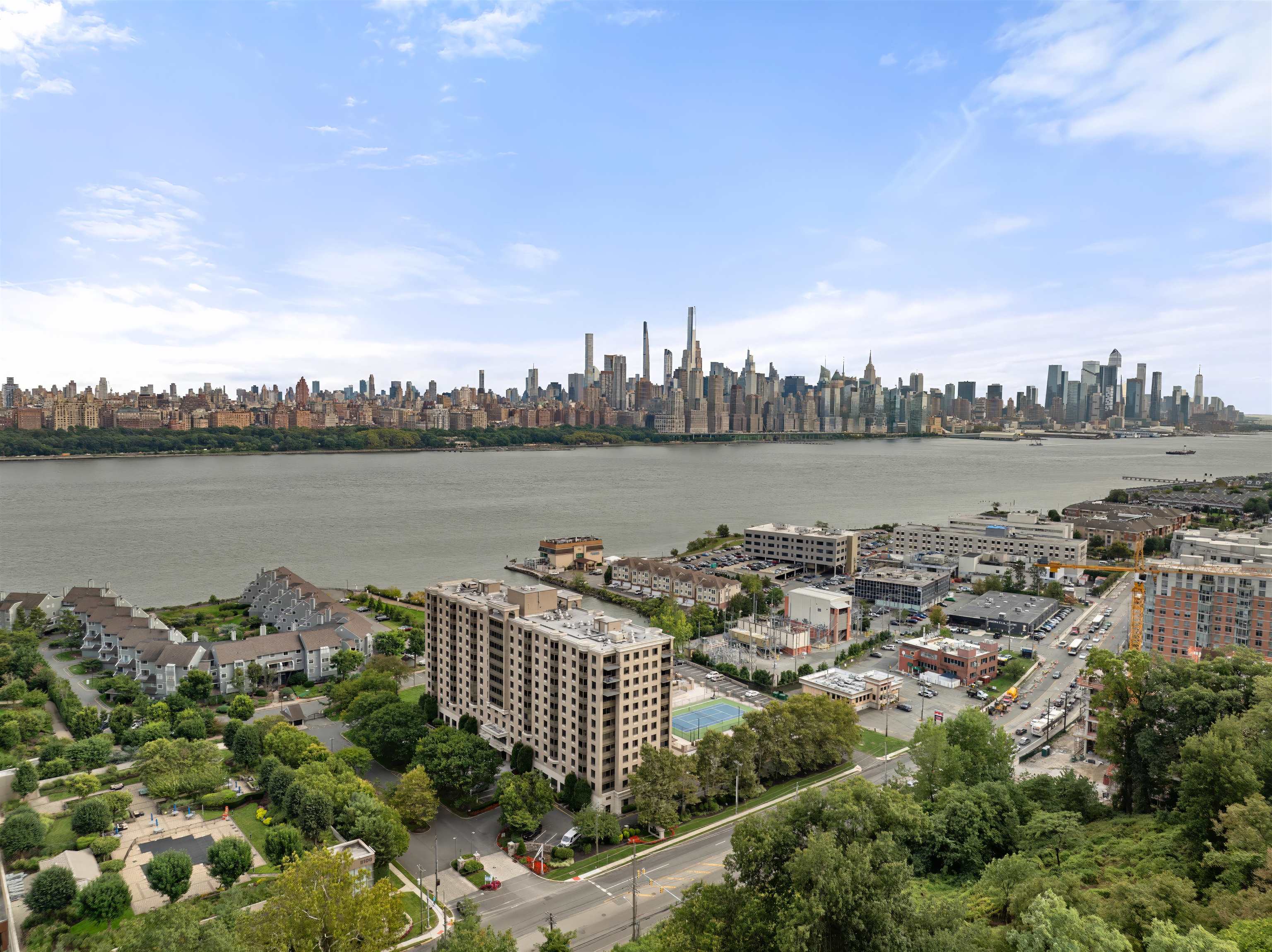 9E Cove Lane North Bergen NJ 07047