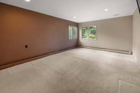 9E Cove Lane North Bergen NJ 07047