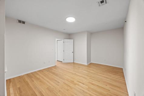 673 Bergen Avenue Jersey City NJ 07304