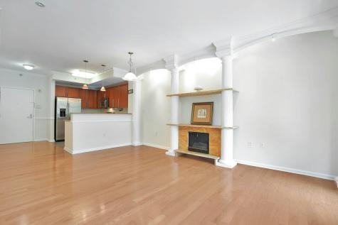 15 Freedom Way Jersey City NJ 07305