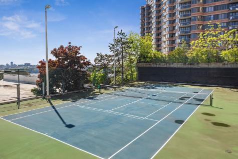 200 Winston Drive Cliffside Park NJ 07010