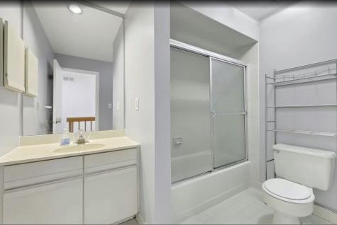 815 Topsail Lane Secaucus NJ 07094