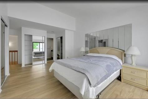 815 Topsail Lane Secaucus NJ 07094
