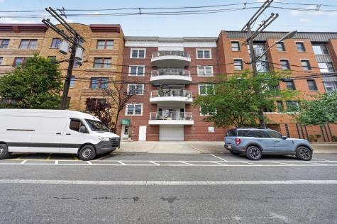 215 Grand Street Hoboken NJ 07030