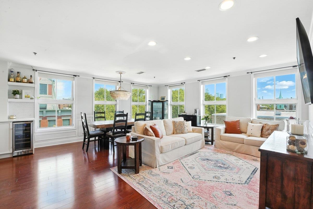 812 Grand Street Hoboken NJ 07030