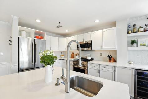 812 Grand Street Hoboken NJ 07030