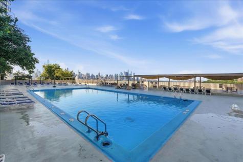 6040 Boulevard West New York NJ 07093