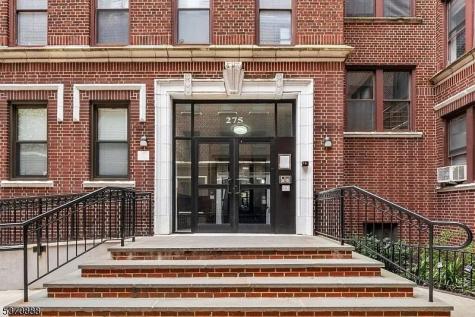 275 Harrison Avenue Jersey City NJ 07304