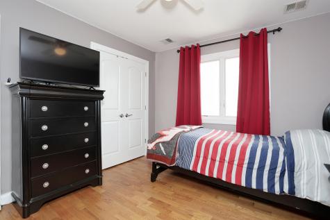 310 6th Street Fairview NJ 07022