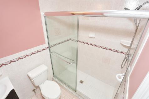 310 6th Street Fairview NJ 07022
