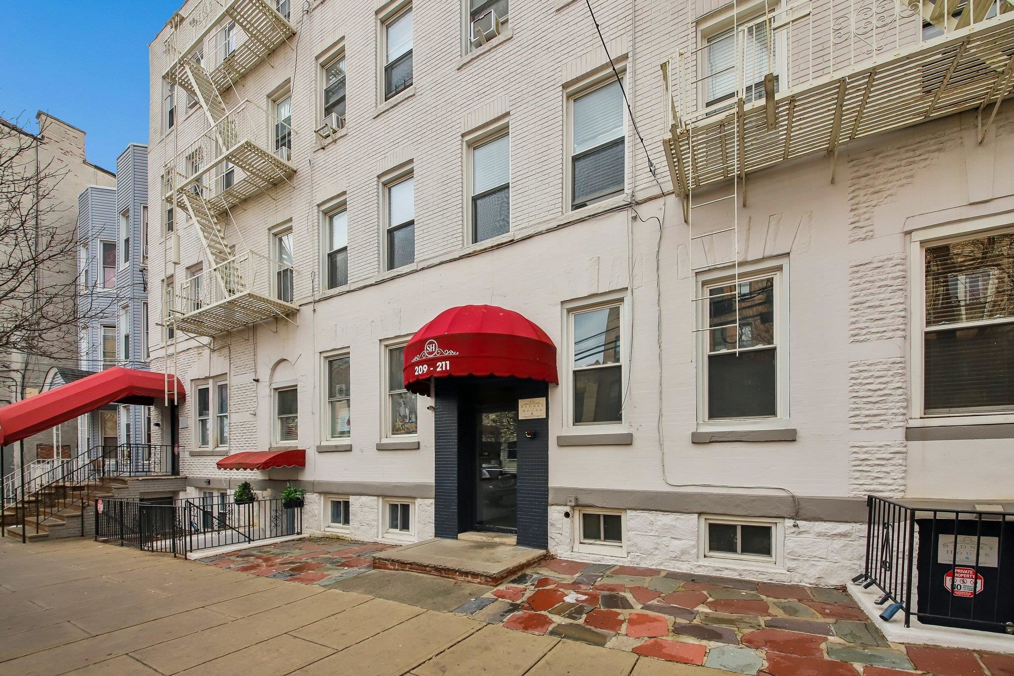 209-211 48th Street Union City NJ 07087