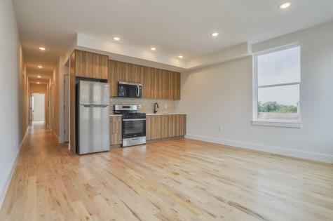 88 Bergen Avenue Jersey City NJ 07305