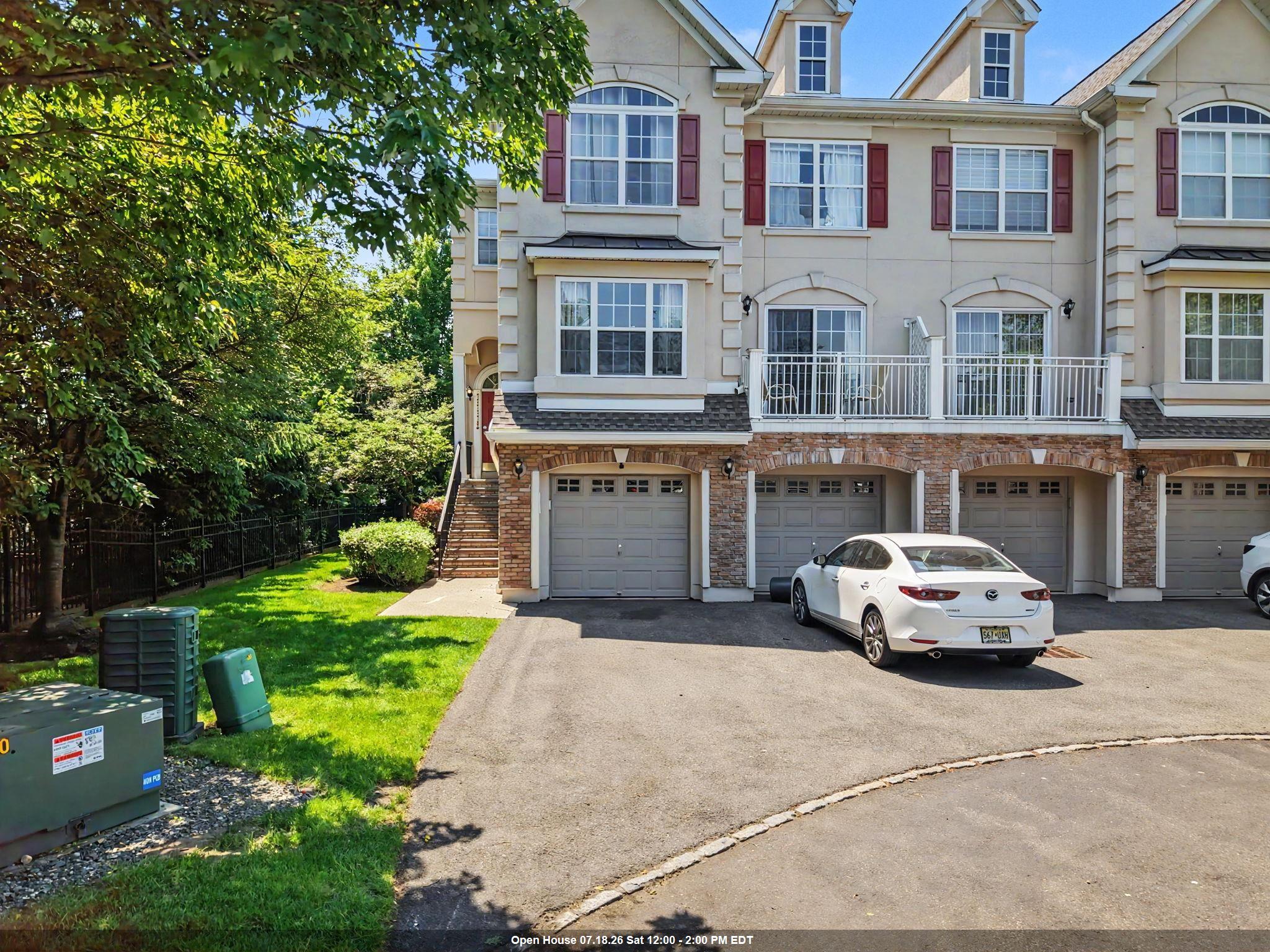 180 Blue Heron Drive Secaucus NJ 07094