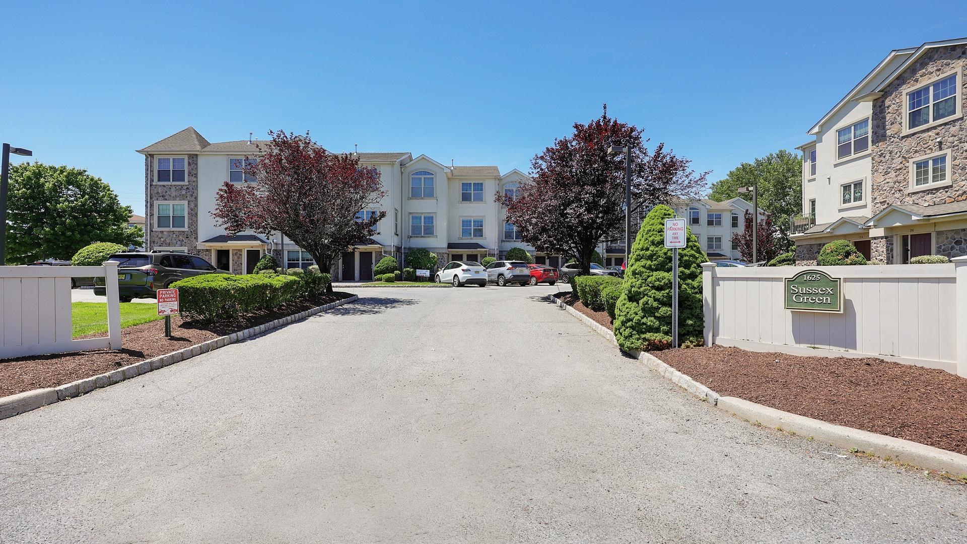 1625 Paterson Plank Road Secaucus NJ 07094