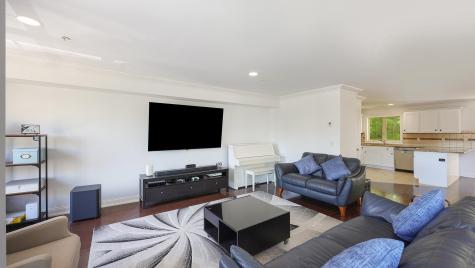 1625 Paterson Plank Road Secaucus NJ 07094